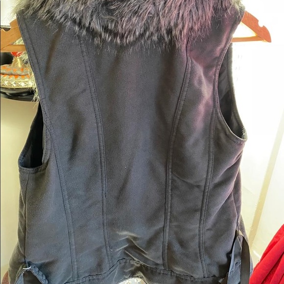 Promod Sleeveless Fur Vest - Picture 3 of 5